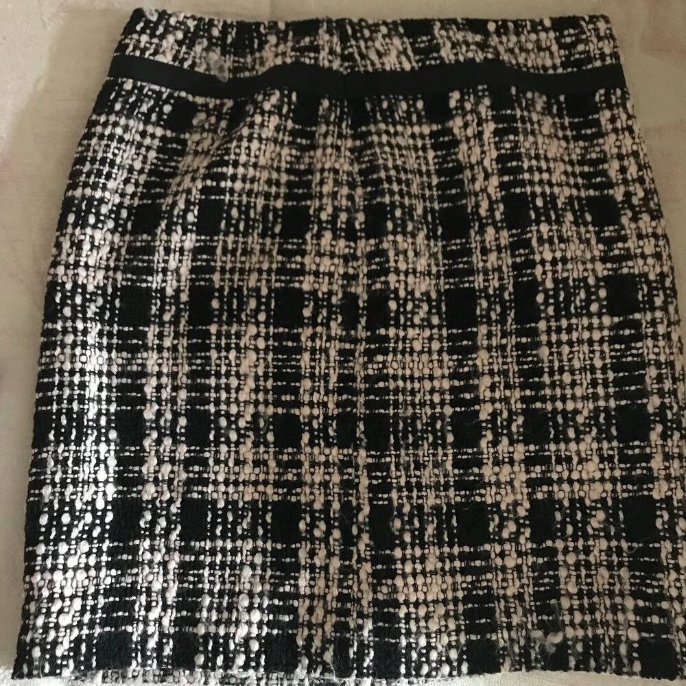 Ann Taylor loft Skirt A-Lined mid Length Tweed multicolor size 2